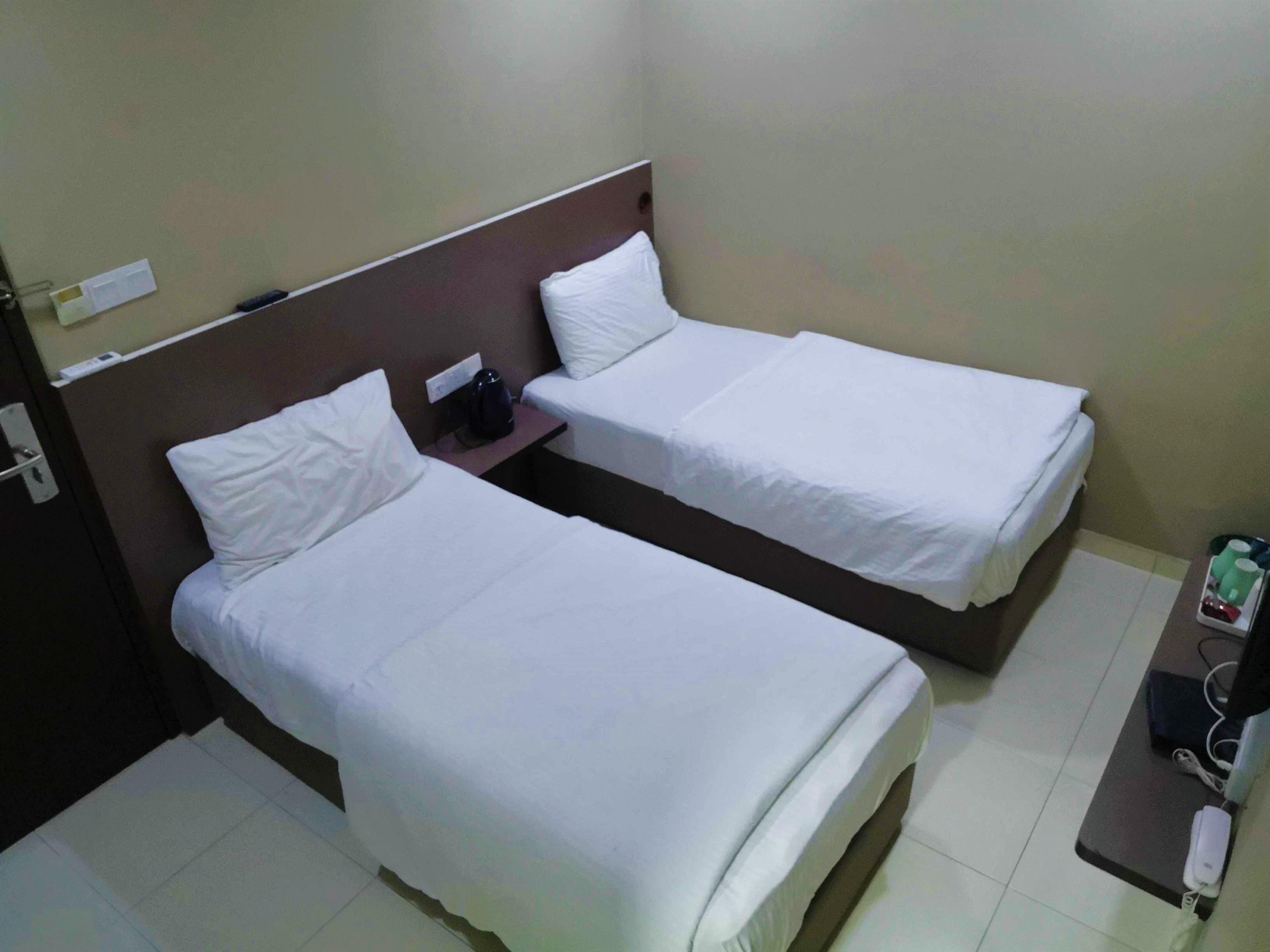 Tropika Garden Hotel Kulai Джохор-Бару Экстерьер фото