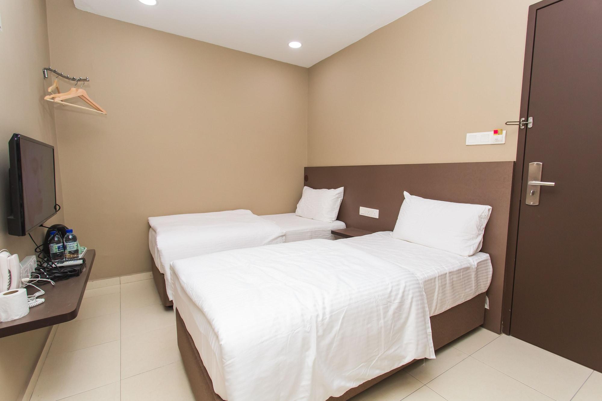 Tropika Garden Hotel Kulai Джохор-Бару Экстерьер фото